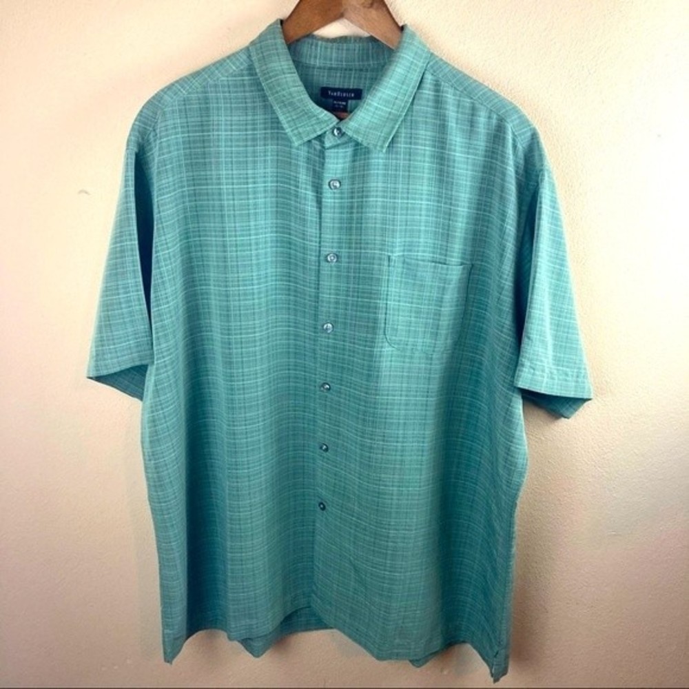 Van Heusen Men's [2XL] 18-18.5 Short Sleeve Button Down Green/Blue Shirt
